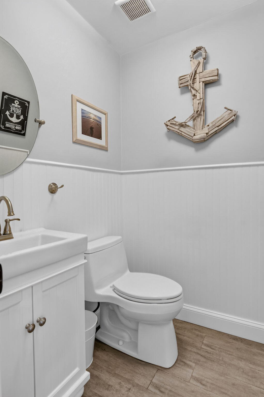 Powder room at 631 SW 17th Street